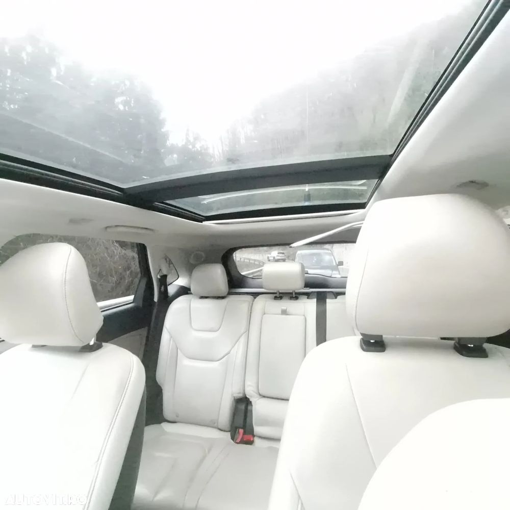 Ford Edge 2.0 TDCi Powershift Titanium - 11