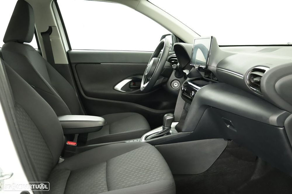 Toyota Yaris Cross 1.5 HDF Comfort - 21