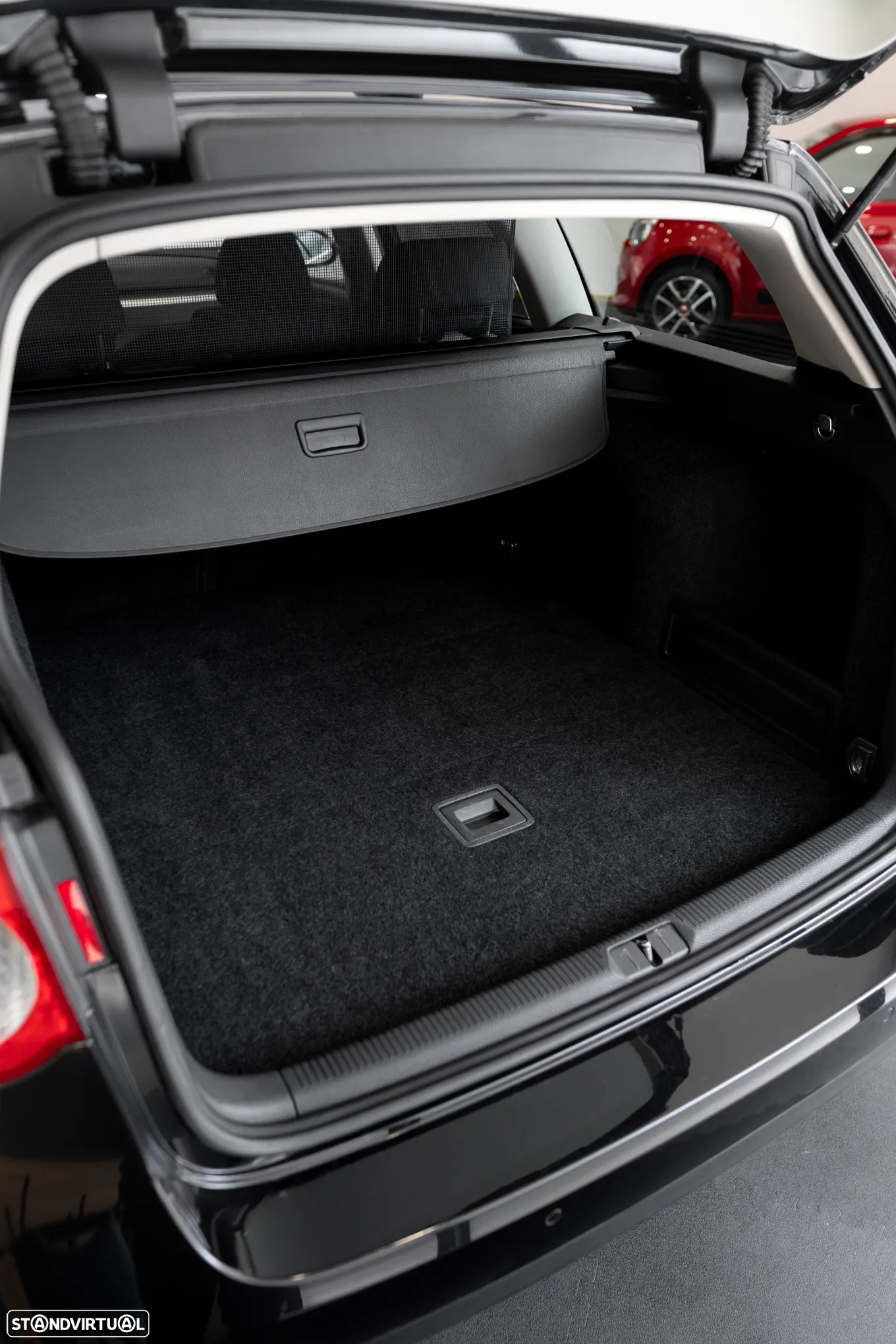 VW Passat 1.6 TDI BlueMotion - 8