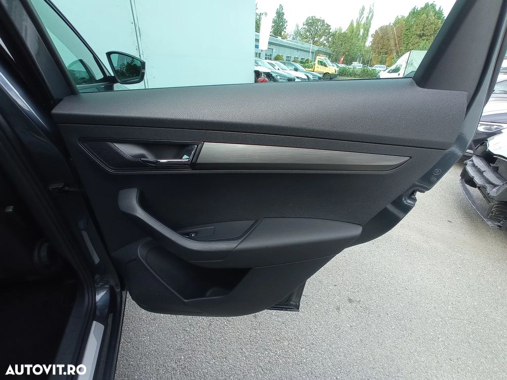 Skoda Karoq 1.5 TSI Ambition - 20