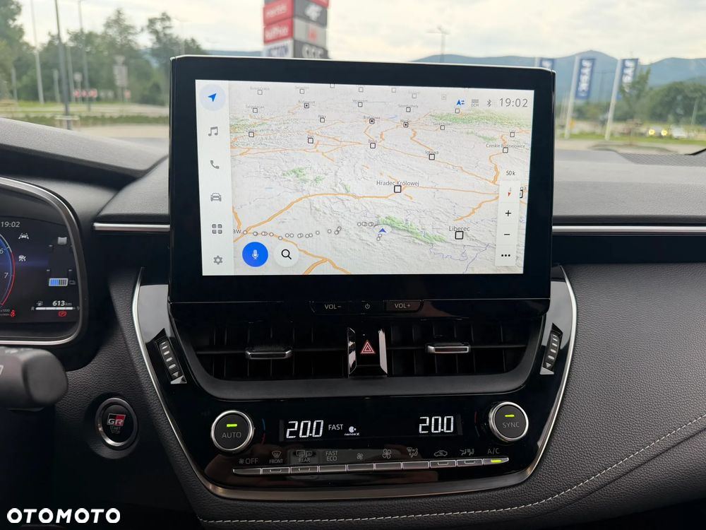 Toyota Corolla 2.0 Hybrid GR Sport Dynamic - 17