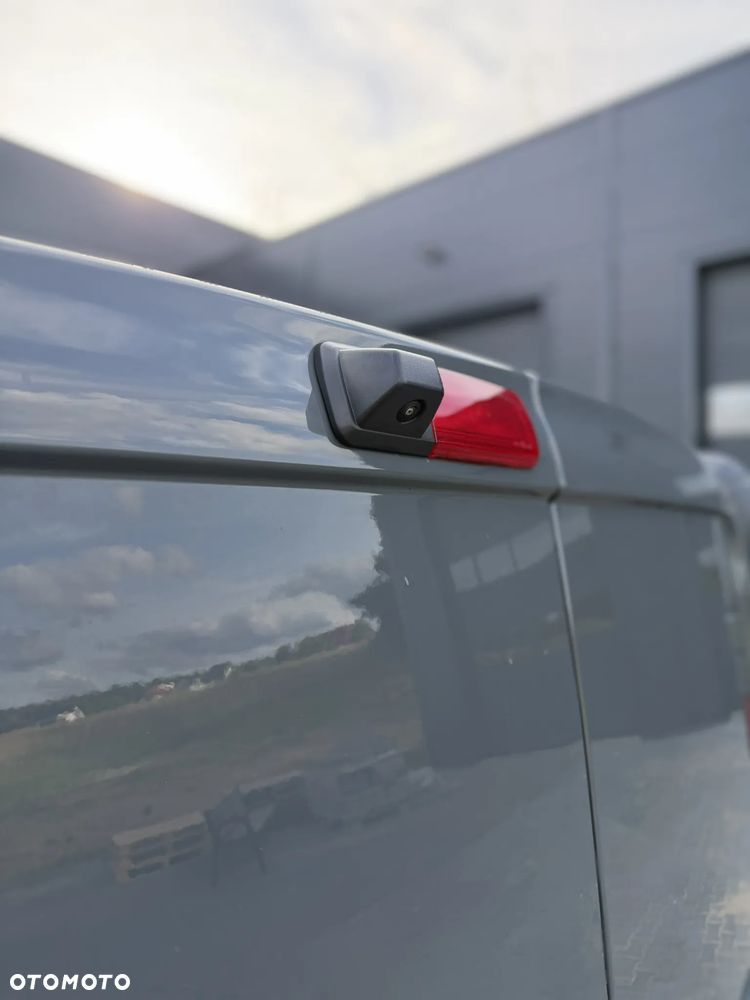 Renault TRAFIC - 8