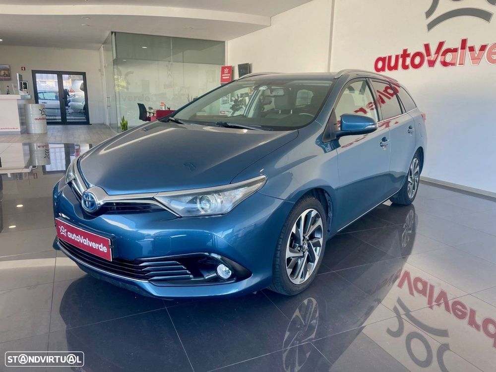 Toyota Auris 1.8 HSD Comfort +P.Sport+Navi - 1