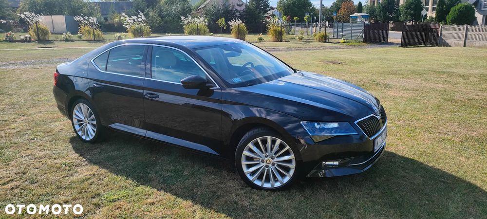 Skoda Superb 2.0 TDI Style DSG - 1