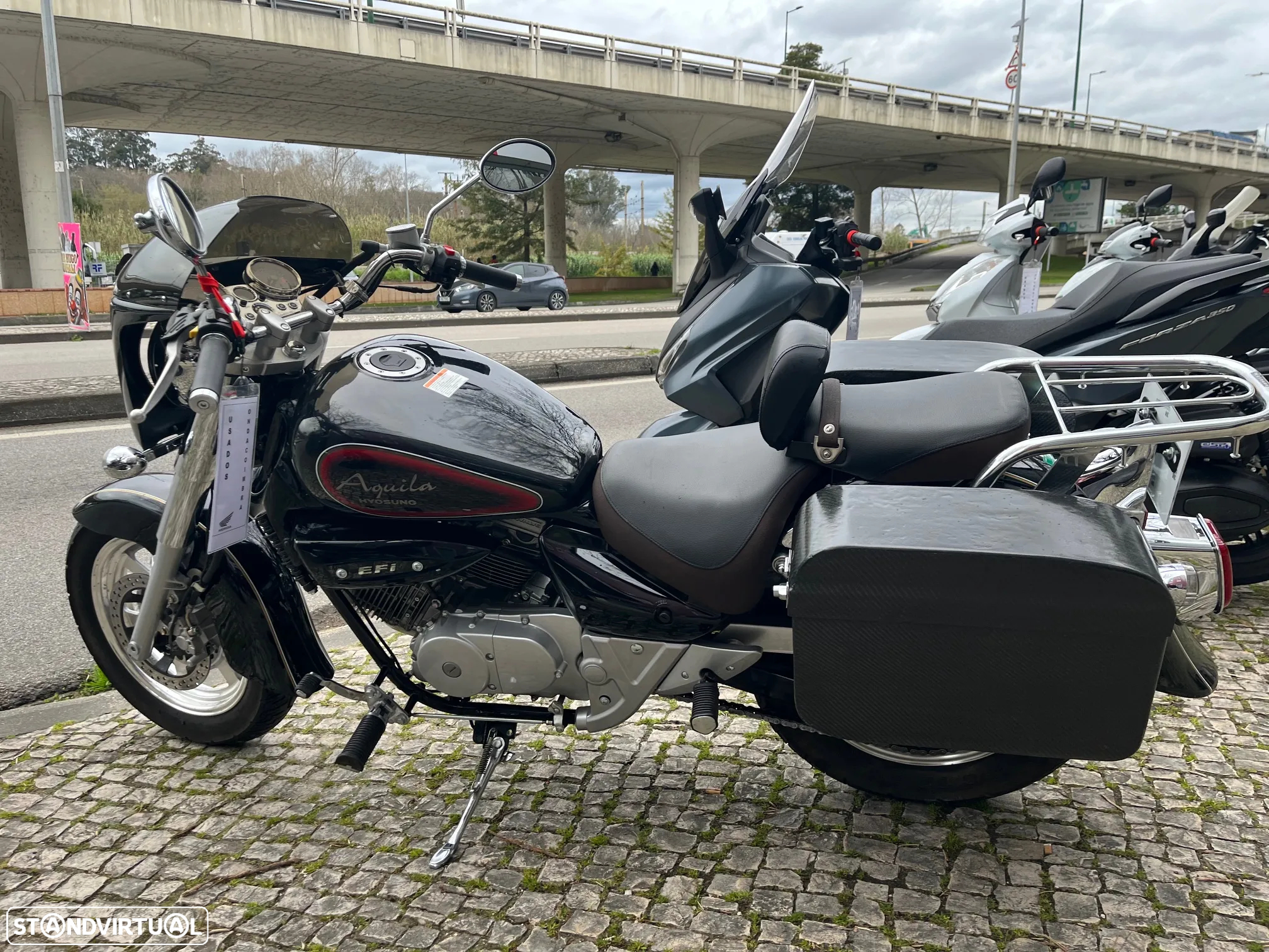 Hyosung Aquila 250 - 3
