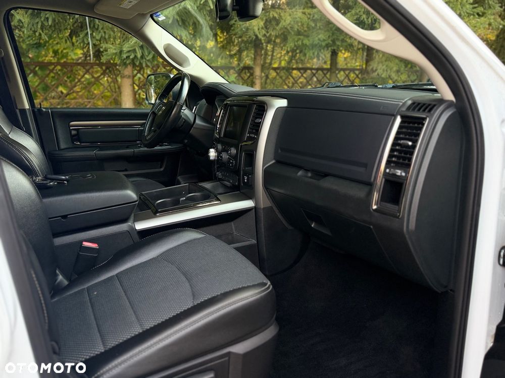 Dodge RAM 5.7 4x4 - 22