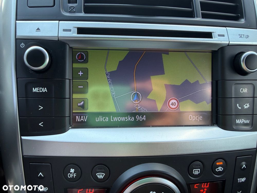 Toyota Verso 1.8 5-Sitzer Executive - 13