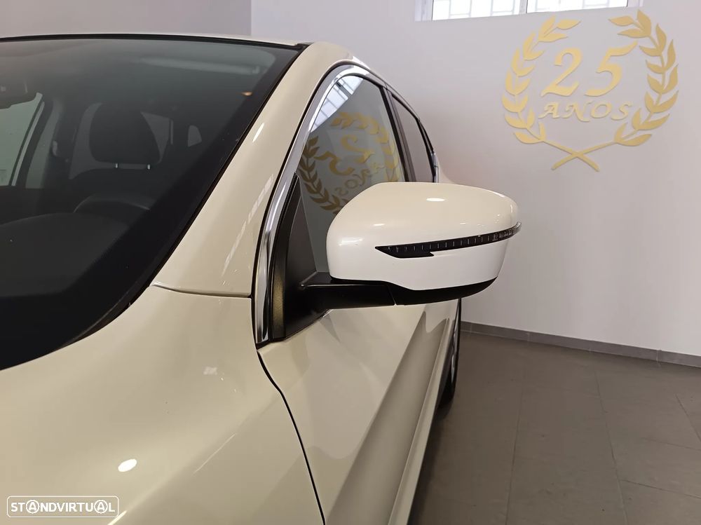 Nissan Qashqai 1.5 dCi DCT TEKNA - 7