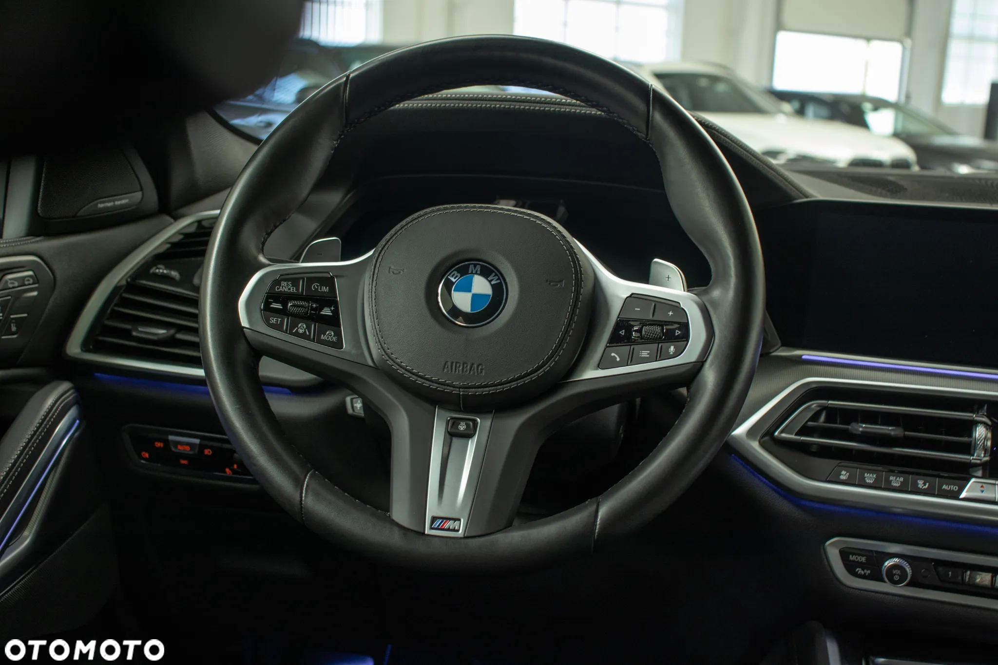 BMW X6 xDrive30d - 23