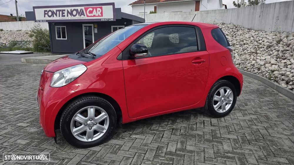 Toyota iQ 1.0 VVT-i - 4