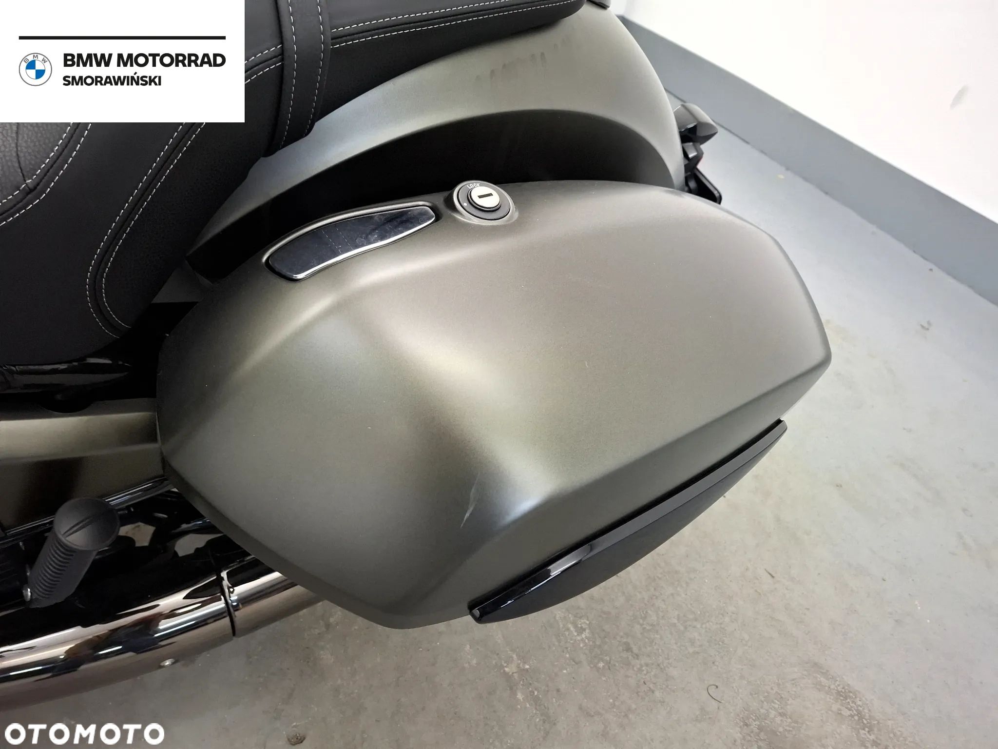 BMW R - 12