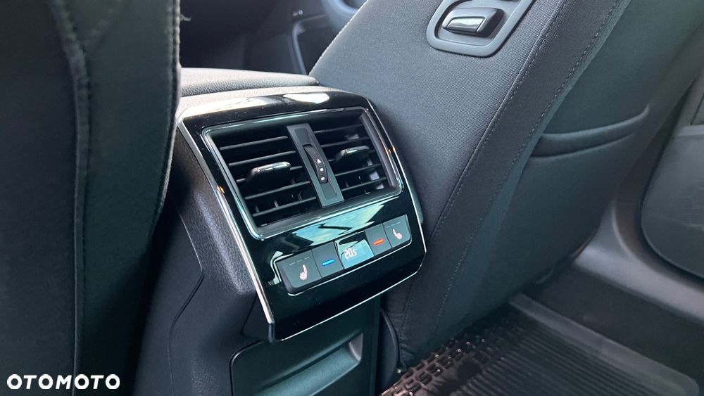 Skoda Superb 2.0 TDI SCR 4x4 Style DSG - 12