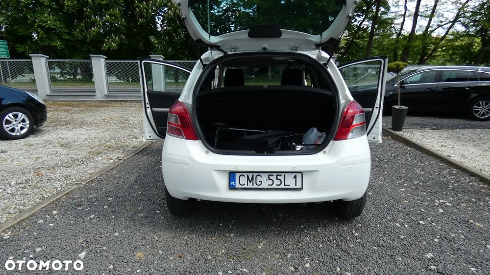Toyota Yaris 1.33 2010 - 25