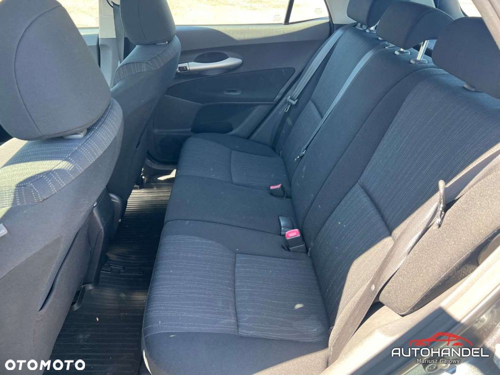 Toyota Auris - 12