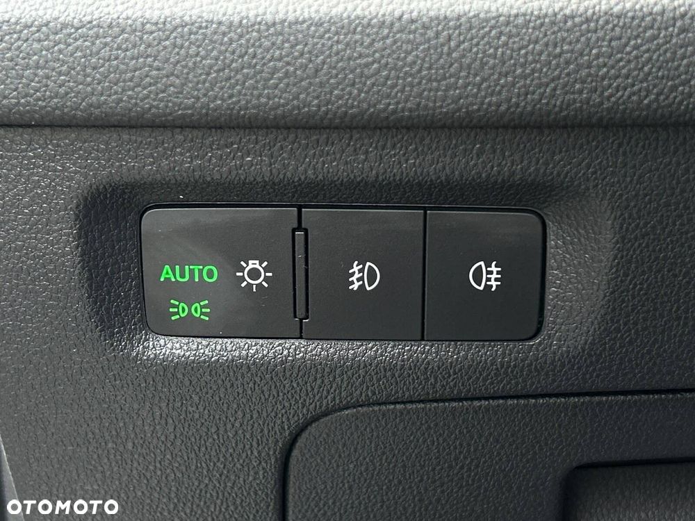 Skoda Octavia 1.5 TSI e-Tec Ambition DSG - 21