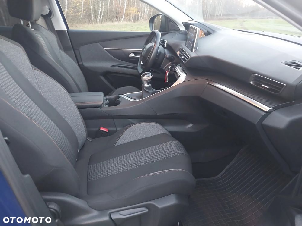 Peugeot 3008 - 24