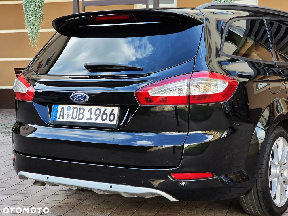 Ford Mondeo 2.0 TDCi Champions Edition - 24