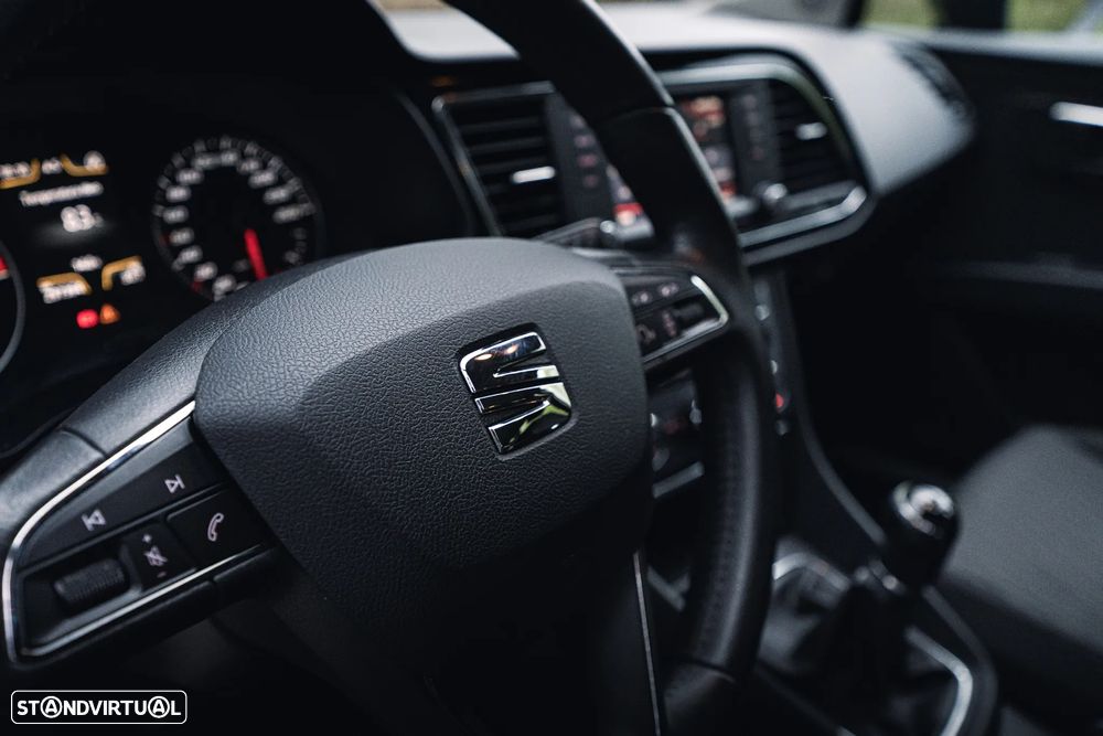 SEAT Leon ST 1.6 TDI Style Ecomotive - 32