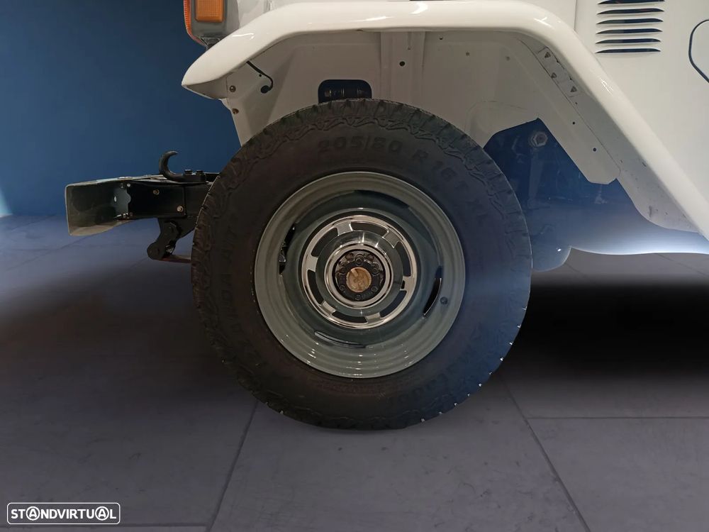 Toyota Land Cruiser - 9