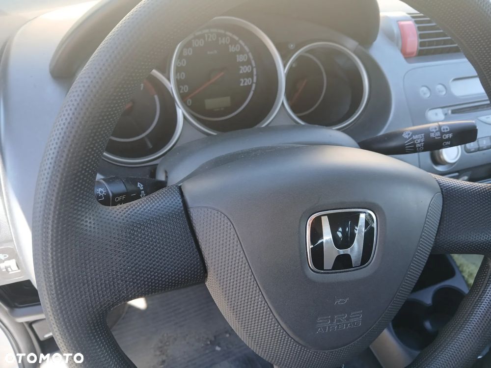 honda jazz II NH623M fotel fotele kanapa deska kokpit podsufitka boczek boczki klamka podłokietnik - 4