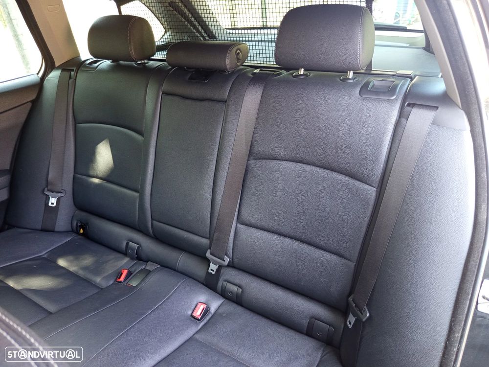 BMW 520 d Pack M Auto - 28