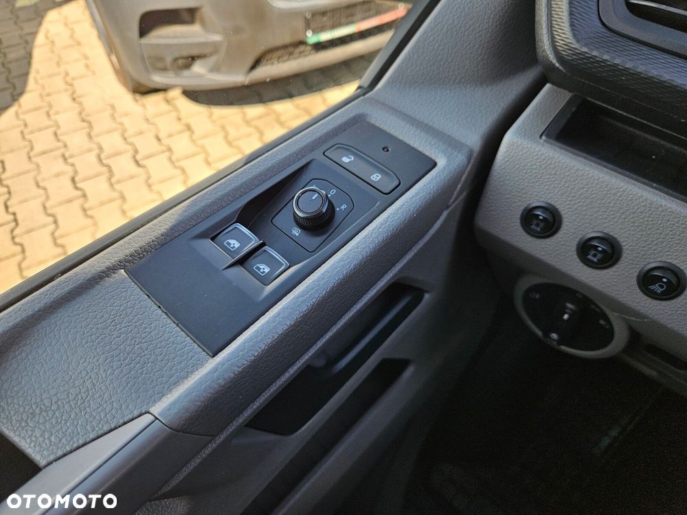 Volkswagen Transporter DoKa *64999zł NETTO* 2.0TDi/150KM - 16