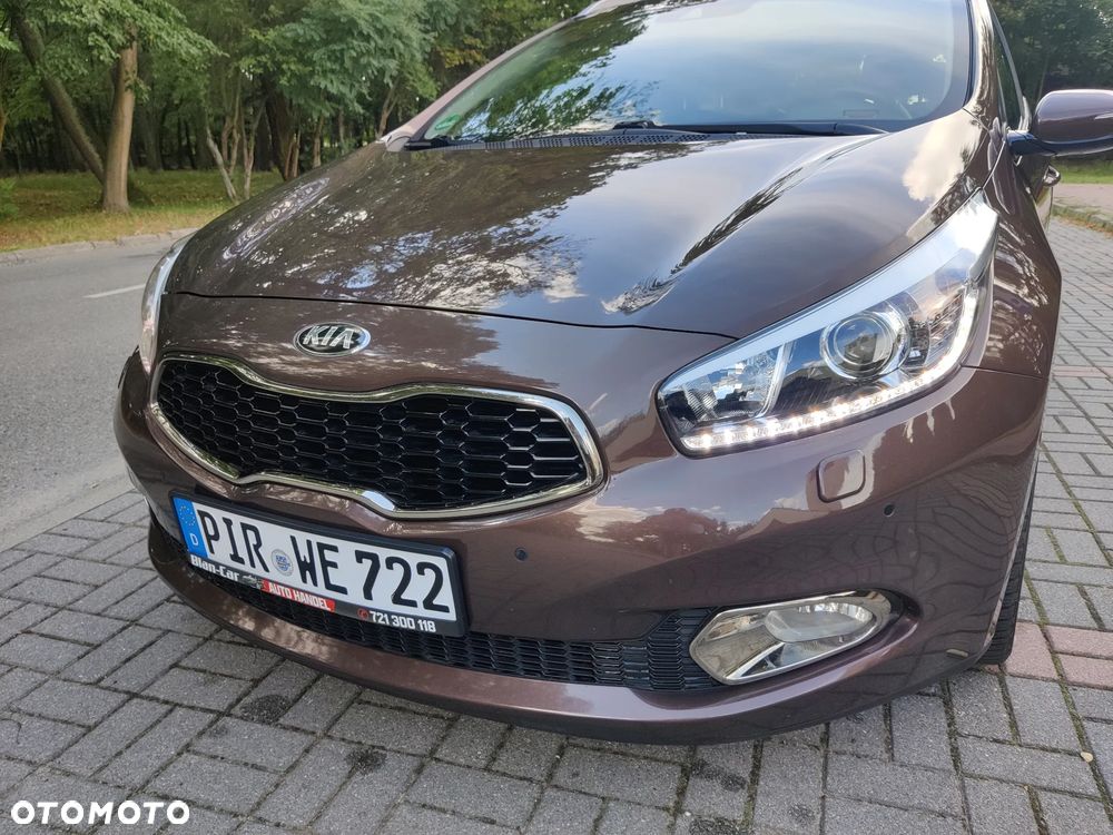 Kia Ceed 1.6 GDI DCT Platinum Edition - 10