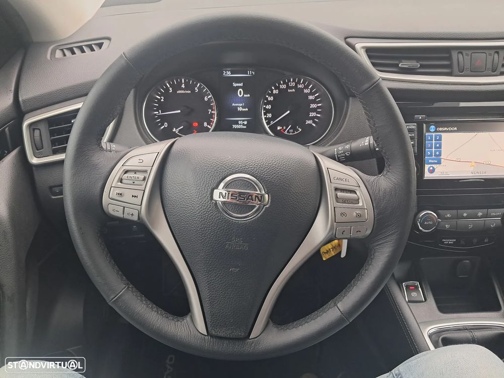 Nissan Qashqai 1.2 DIG-T Acenta Connect - 16
