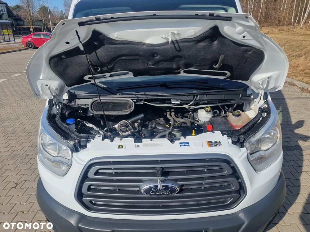 Ford Transit - 20