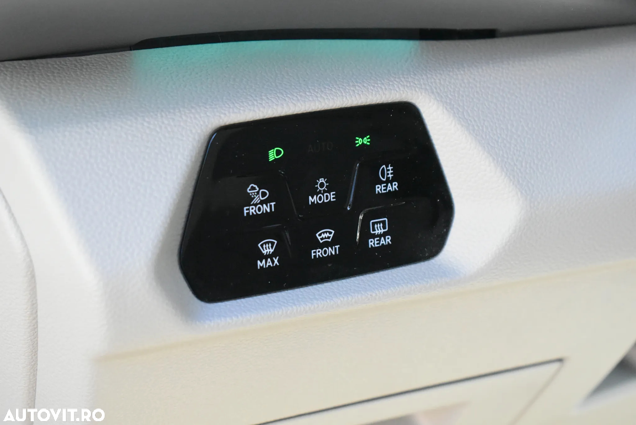 Volkswagen Multivan 2.0 TSI DSG 150KW Style - 15