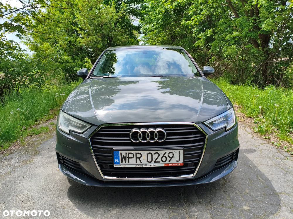 Audi A3 Sportback 35 TFSI S tronic - 2