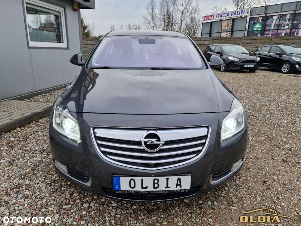Opel Insignia - 10
