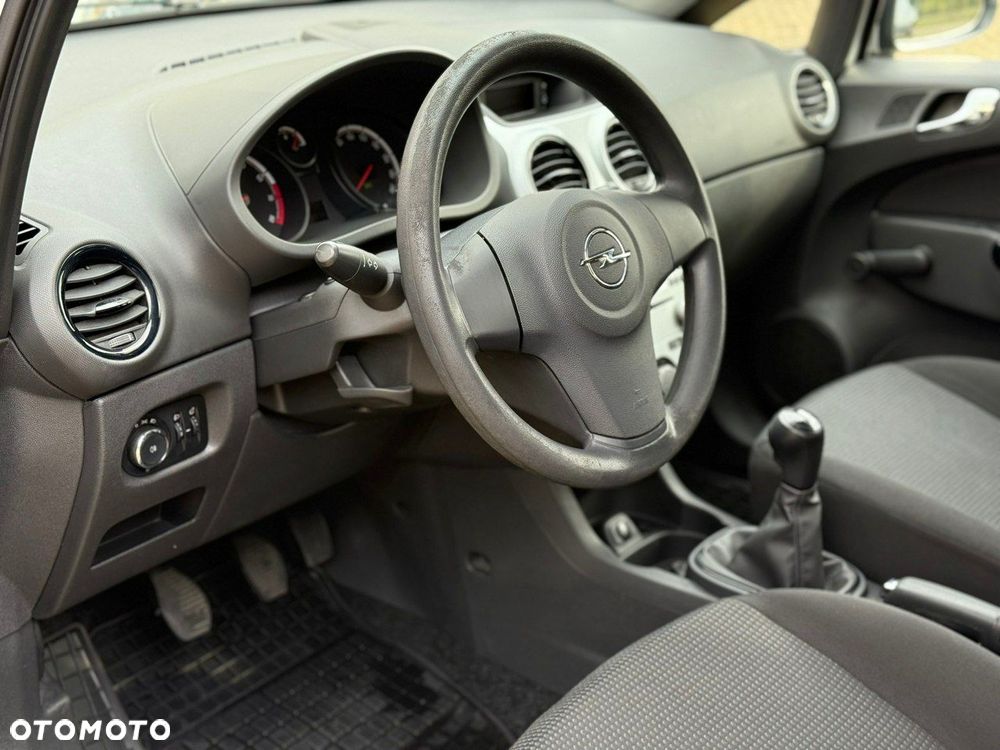 Opel Corsa 1.2 16V Enjoy - 12