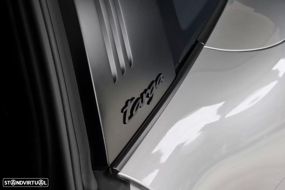 Porsche porsche-992 Targa 4 GTS PDK - 11