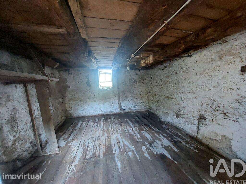 Casa / Villa em Fonte Arcada de 91 m2 - Grande imagem: 3/22