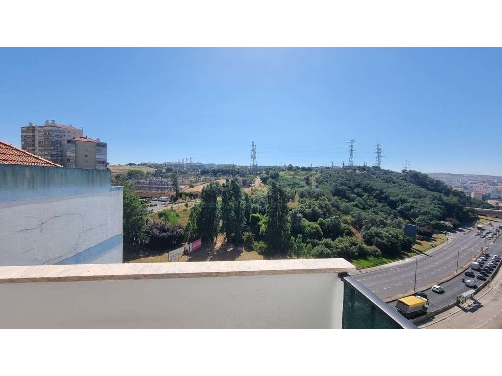 Apartamento T2 à Venda - Calçada de Carriche - Grande imagem: 2/18