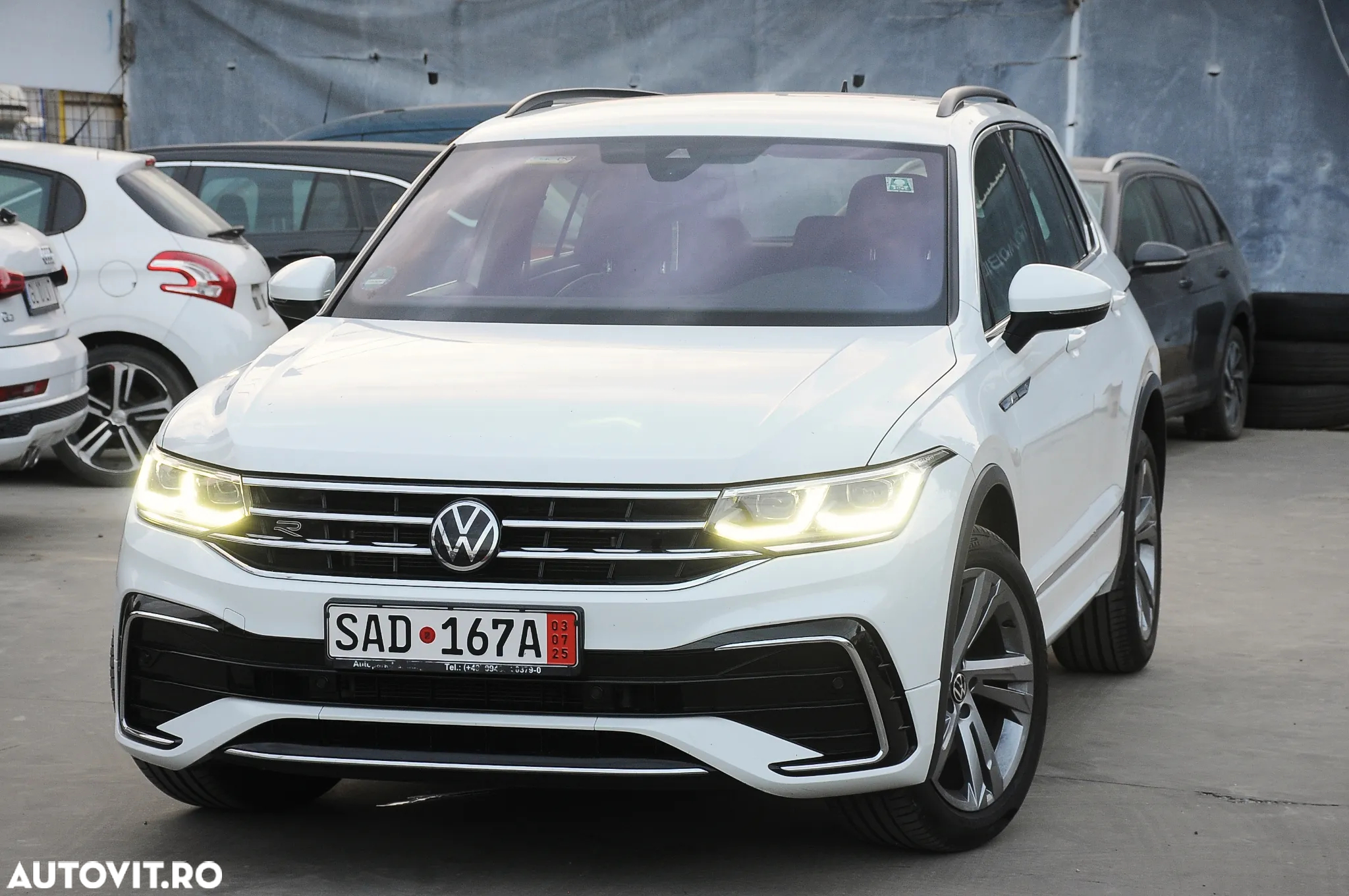 Volkswagen Tiguan 2.0 TDI SCR 4MOTION DSG R-Line - 2