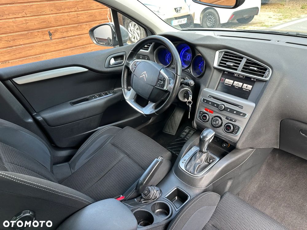 Citroën C4 BlueHDi 120 Stop&Start EAT6 Selection - 6