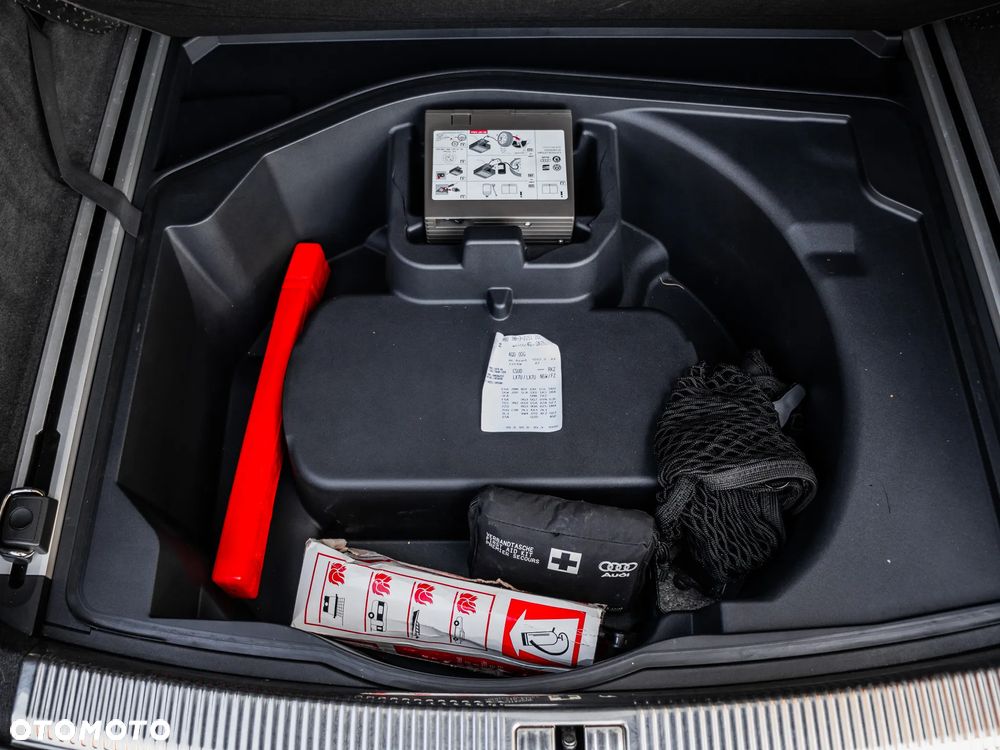 Audi A6 Avant - 32