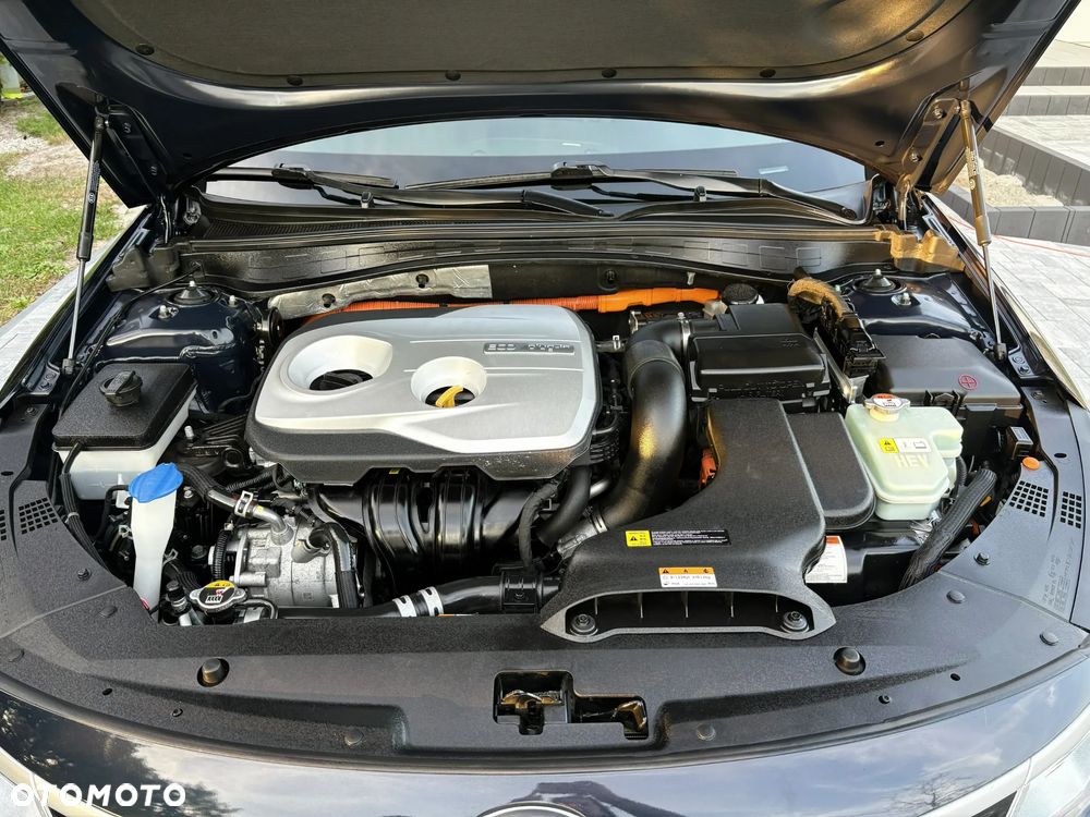Kia Optima - 40