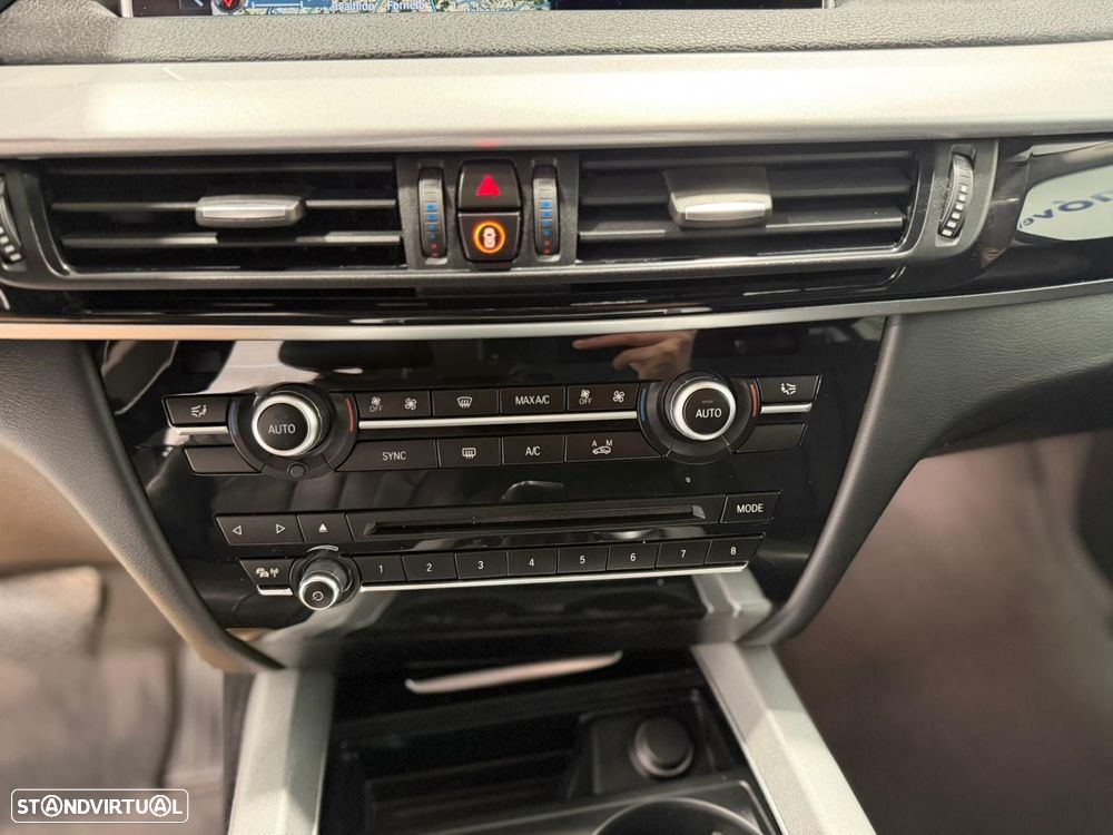 BMW X5 25 d sDrive Comfort 7L - 11