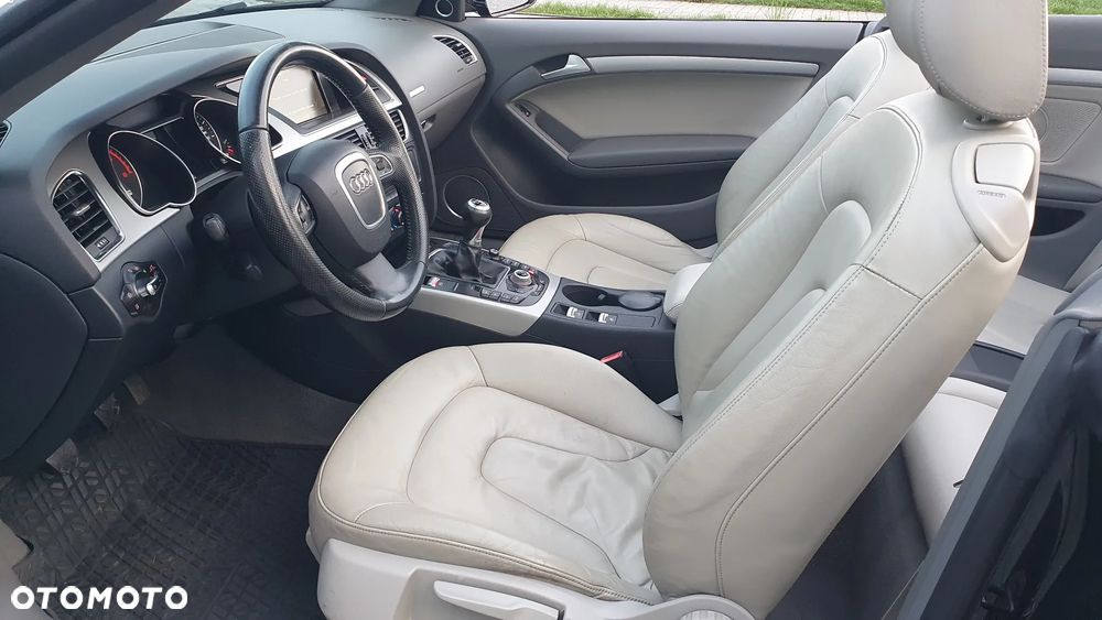Audi A5 Cabrio - 9