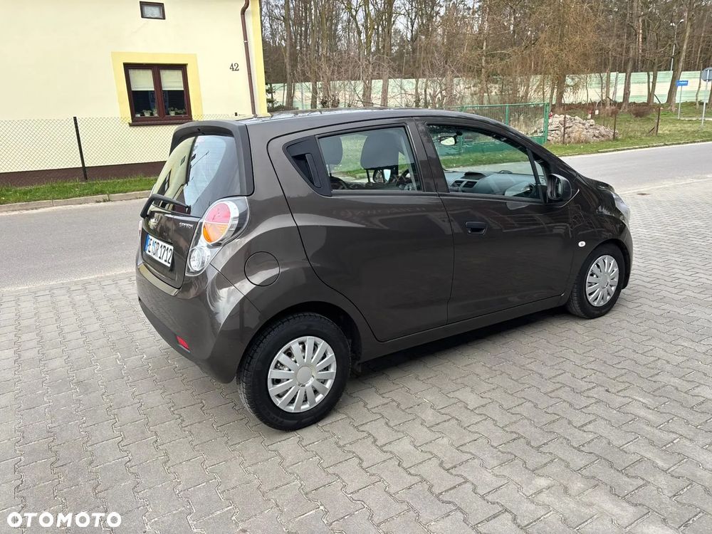 Chevrolet Spark - 16