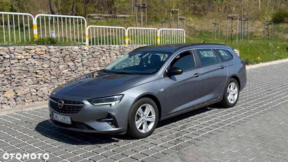 Opel Insignia - 1