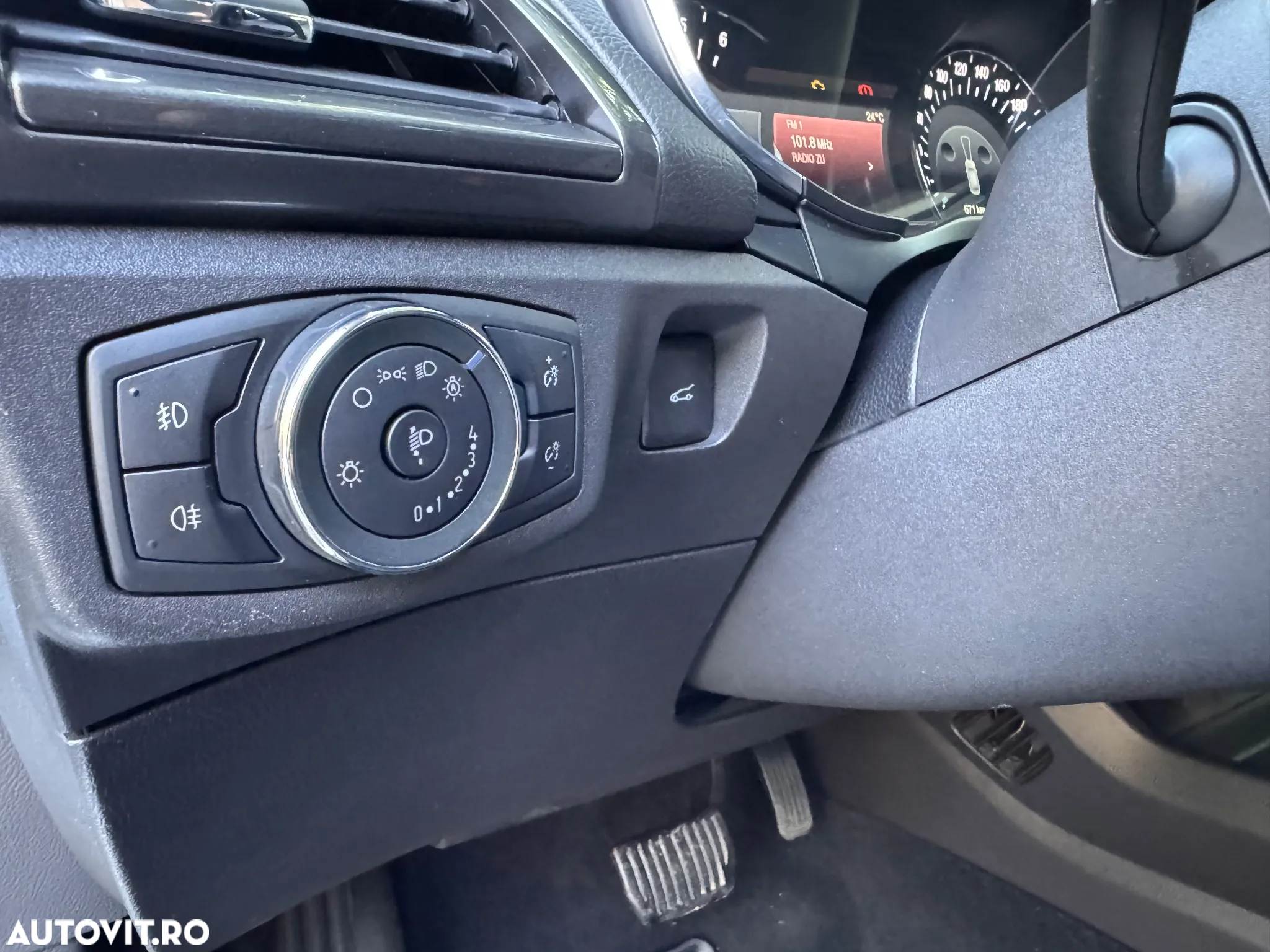 Ford Mondeo 2.0 TDCi Powershift Titanium - 10