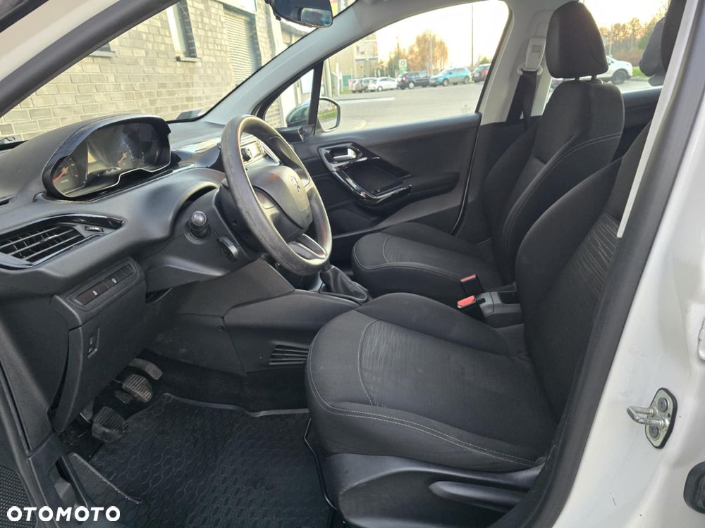 Peugeot 208 68 VTI Active - 19