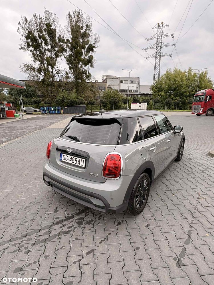 MINI Cooper Standard - 6