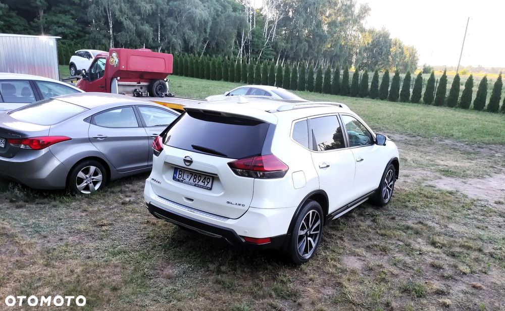 Nissan Rogue - 4
