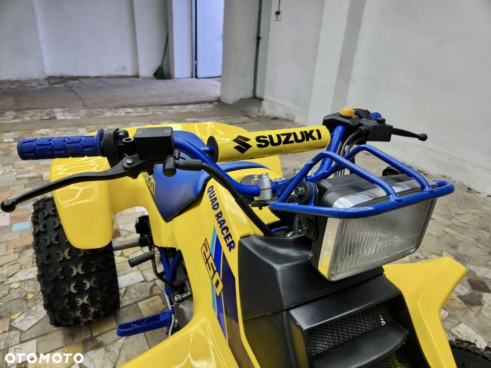 Suzuki Inny - 10