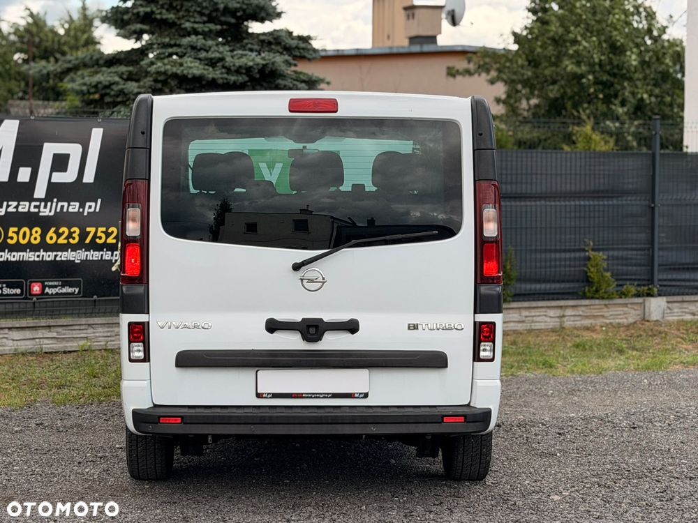 Opel Vivaro - 8
